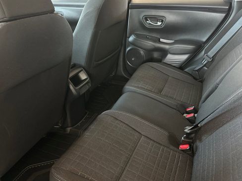 Used 2025 Honda HR-V LX image 11