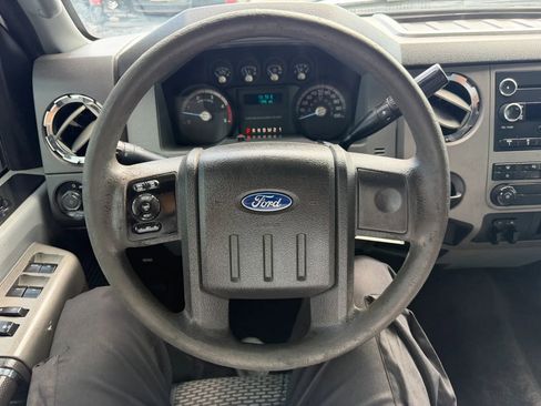 Used 2012 Ford F350 XLT w/ Snow Plow Prep Pkg AWD/4WD image 23