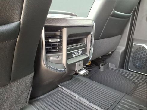 New 2026 RAM 3500 Laramie w/ Sport Appearance Package AWD/4WD image 10