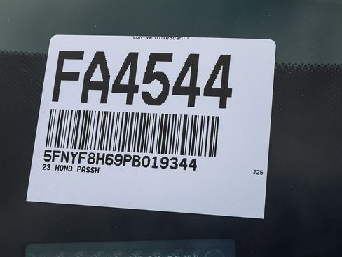 Used 2023 Honda Passport TrailSport image 29