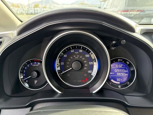 Used 2017 Honda Fit LX image 25