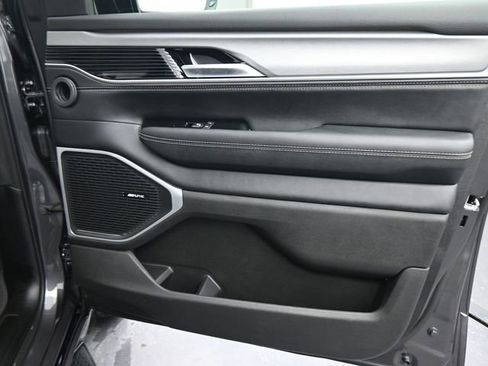 New 2026 Jeep Grand Wagoneer L 4WD image 21