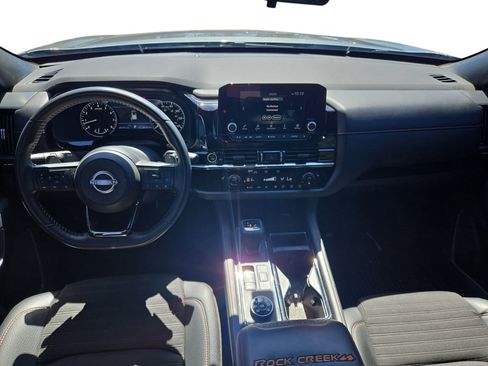 Used 2024 Nissan Pathfinder Rock Creek AWD/4WD image 9