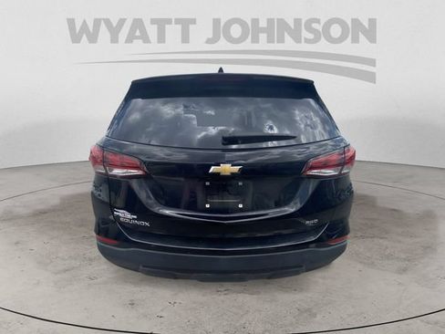 Used 2024 Chevrolet Equinox LS w/ LS Convenience Package AWD/4WD image 8