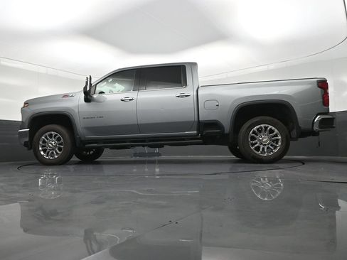 Used 2024 Chevrolet Silverado 2500 LTZ w/ LTZ Convenience Package AWD/4WD image 25