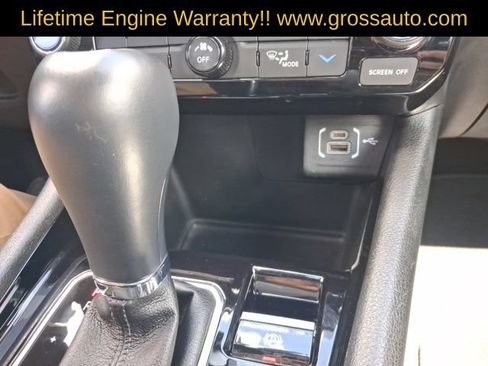 Used 2025 Jeep Compass Limited AWD/4WD image 20