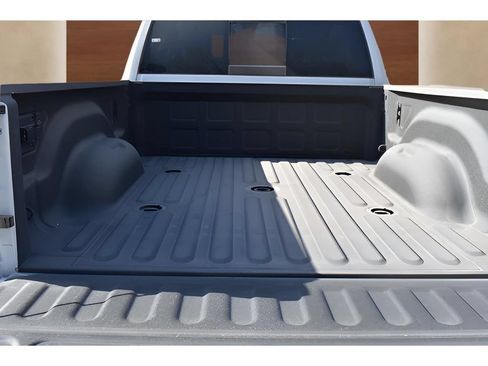 Used 2025 RAM 2500 Laramie w/ Night Edition AWD/4WD image 9