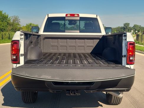 New 2026 RAM 2500 Tradesman AWD/4WD image 33