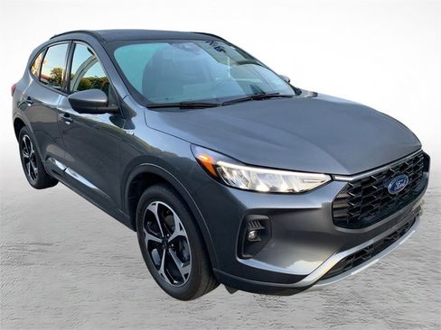 Used 2023 Ford Escape ST-Line Select w/ Tech Pack #2 AWD/4WD image 8