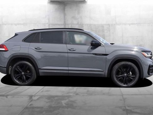 Certified 2023 Volkswagen Atlas Cross Sport SEL R-Line image 5