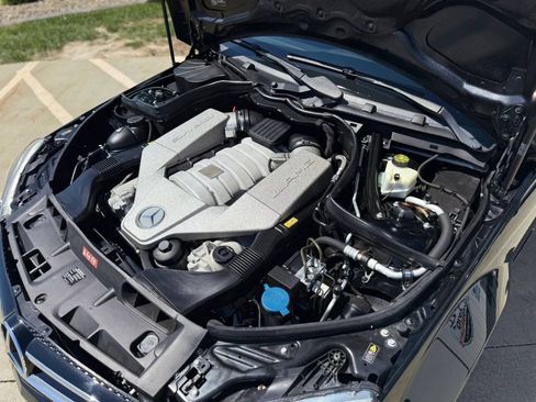 Used 2009 Mercedes-Benz C 63 AMG Sedan image 24