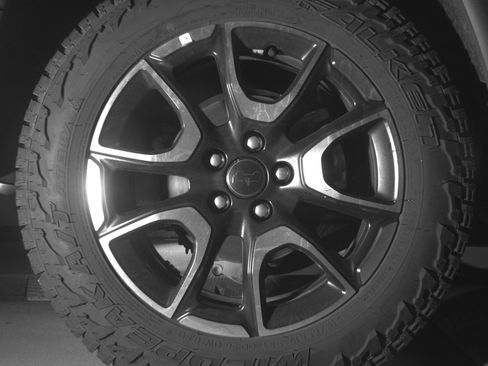 Used 2025 Jeep Compass Trailhawk image 15