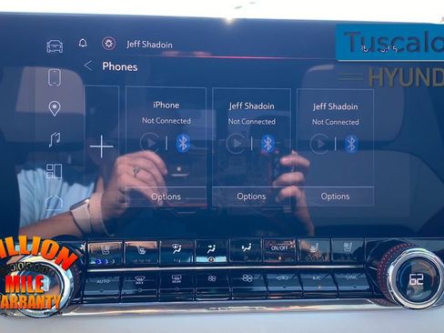 Used 2024 GMC Canyon AT4X image 21