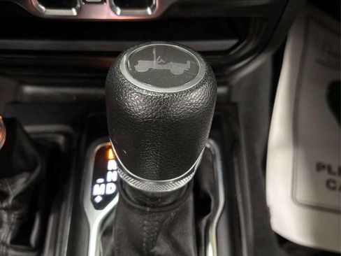 Used 2020 Jeep Wrangler Unlimited Sport image 33