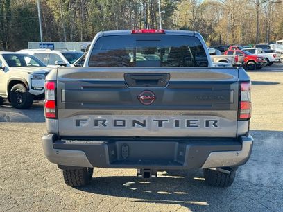 New 2026 Nissan Frontier PRO-4X w/ Pro-4x Convenience Package