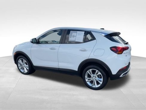 Certified 2022 Buick Encore GX Preferred w/ Cold Weather Comfort Package FWD image 5