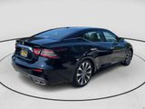 Used 2020 Nissan Maxima Platinum image 5