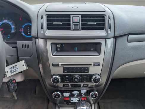 Used 2012 Ford Fusion SEL image 15
