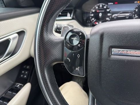 Used 2020 Land Rover Range Rover Velar R-Dynamic S image 38