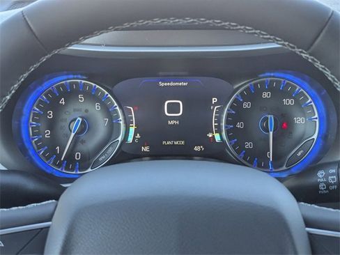 New 2026 Chrysler Pacifica Select image 14