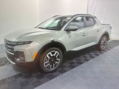 Used 2025 Hyundai Santa Cruz Limited image 1