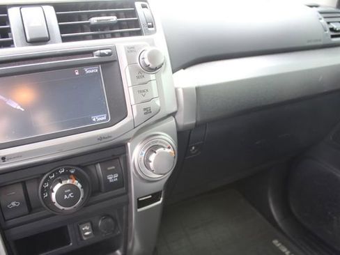 Used 2015 Toyota 4Runner SR5 image 15