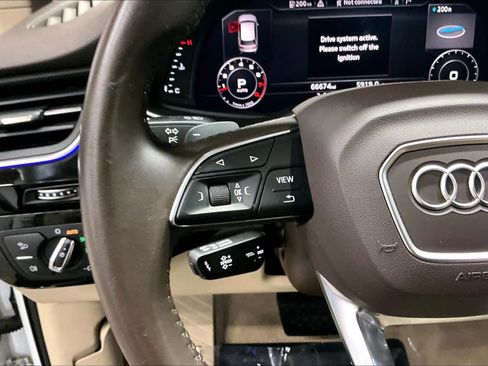 Used 2019 Audi Q7 3.0T Prestige image 21