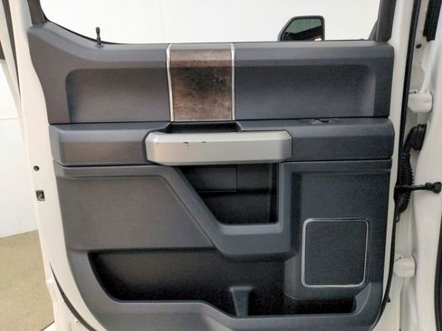 Used 2022 Ford F350 Lariat w/ Lariat Ultimate Package image 31