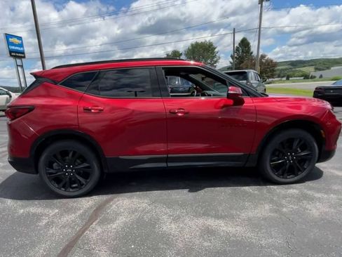 Certified 2021 Chevrolet Blazer RS w/ Enhanced Convenience Package AWD/4WD image 9