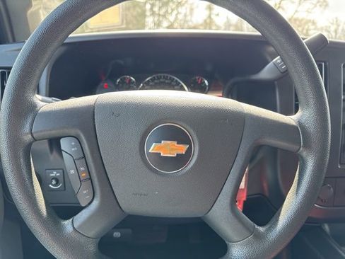 Used 2024 Chevrolet Express 2500 w/ Driver Convenience Package RWD image 10