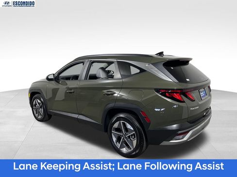 Certified 2025 Hyundai Tucson SEL AWD/4WD image 3