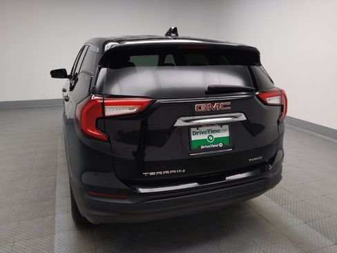 Used 2024 GMC Terrain SLE AWD/4WD image 6