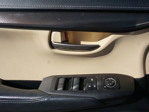 Used 2016 Lexus NX 200t 200t F Sport image 3