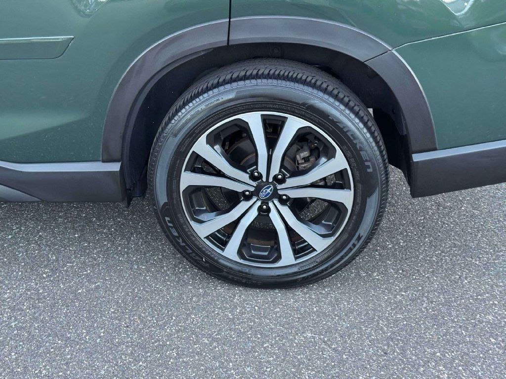 Used 2023 Subaru Forester Limited AWD/4WD image 12