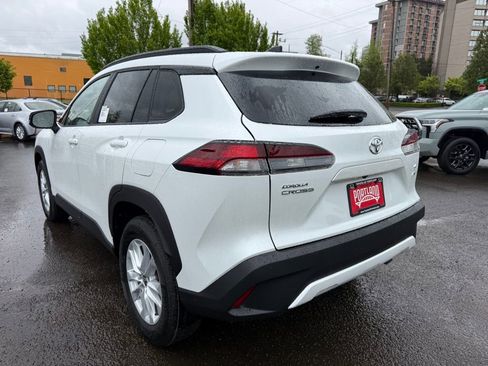 New 2026 Toyota Corolla Cross LE AWD/4WD image 6
