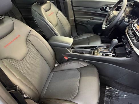 New 2026 Jeep Compass Trailhawk w/ Sun, Sound & Navigation Group image 19