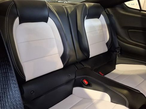 Used 2015 Ford Mustang 50 Years RWD image 23