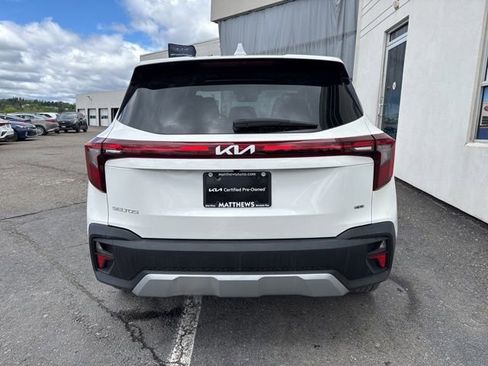 Certified 2024 Kia Seltos LX AWD/4WD image 3