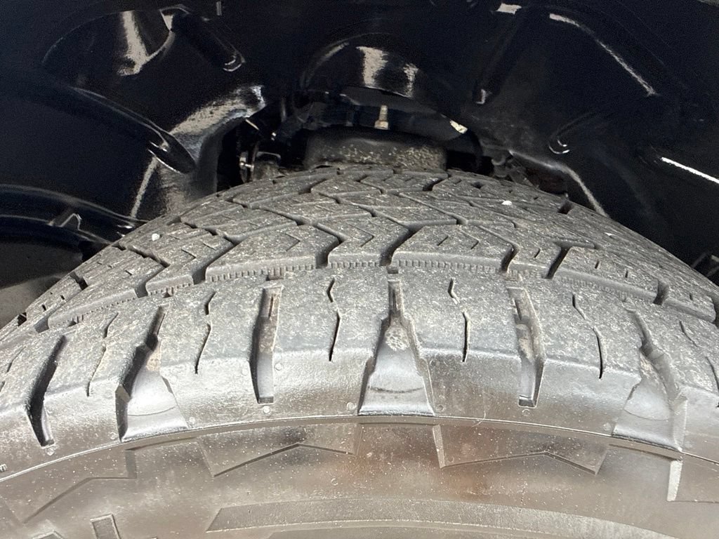 Used 2021 RAM 1500 Laramie AWD/4WD image 39