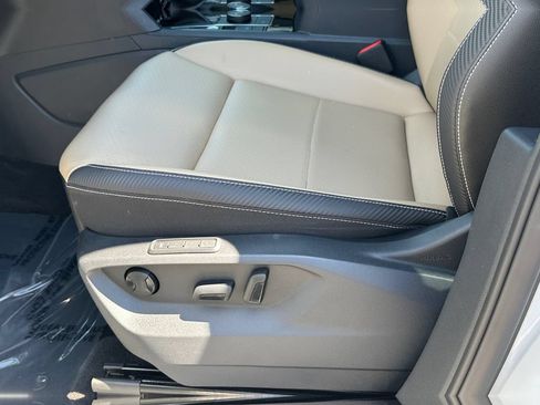 Used 2023 Volkswagen Atlas Cross Sport SEL AWD/4WD image 15