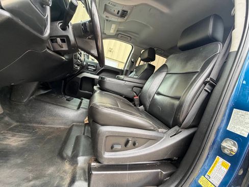 Used 2018 Chevrolet Silverado 2500 LT w/ LT Fleet Convenience Package AWD/4WD image 31