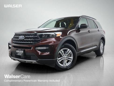 Used 2020 Ford Explorer XLT w/ Equipment Group 202A AWD/4WD image 1