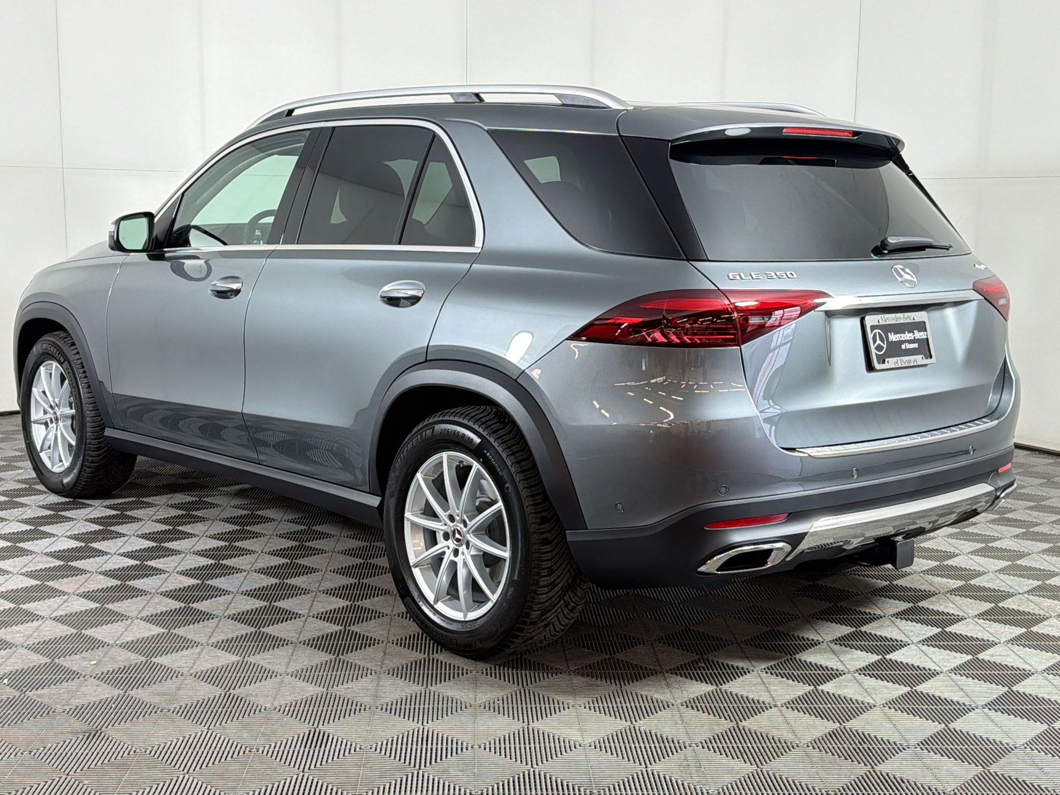 Used 2026 Mercedes-Benz GLE 350 4MATIC image 3