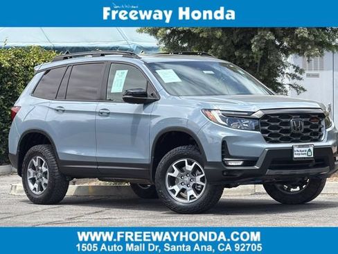 Used 2023 Honda Passport TrailSport image 1