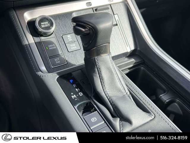 Used 2024 Lexus GX 550 w/ Cold Area Package AWD/4WD image 38