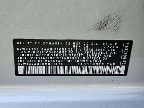 Used 2017 Volkswagen GTI SE FWD image 26