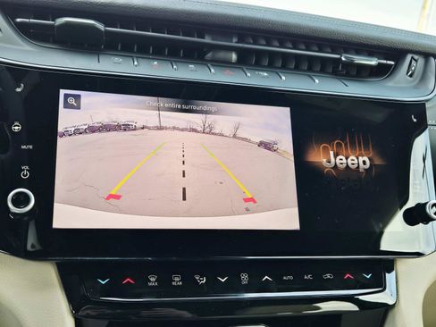 New 2026 Jeep Grand Cherokee L Limited AWD/4WD image 26