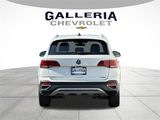 Used 2022 Volkswagen Taos SE image 6