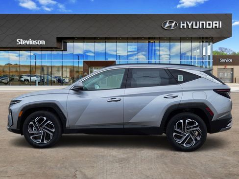 New 2026 Hyundai Tucson Limited AWD/4WD image 2