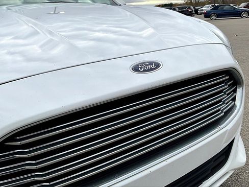 Used 2016 Ford Fusion S w/ Equipment Group 101A image 28